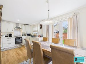 Kitchen/Diner- click for photo gallery